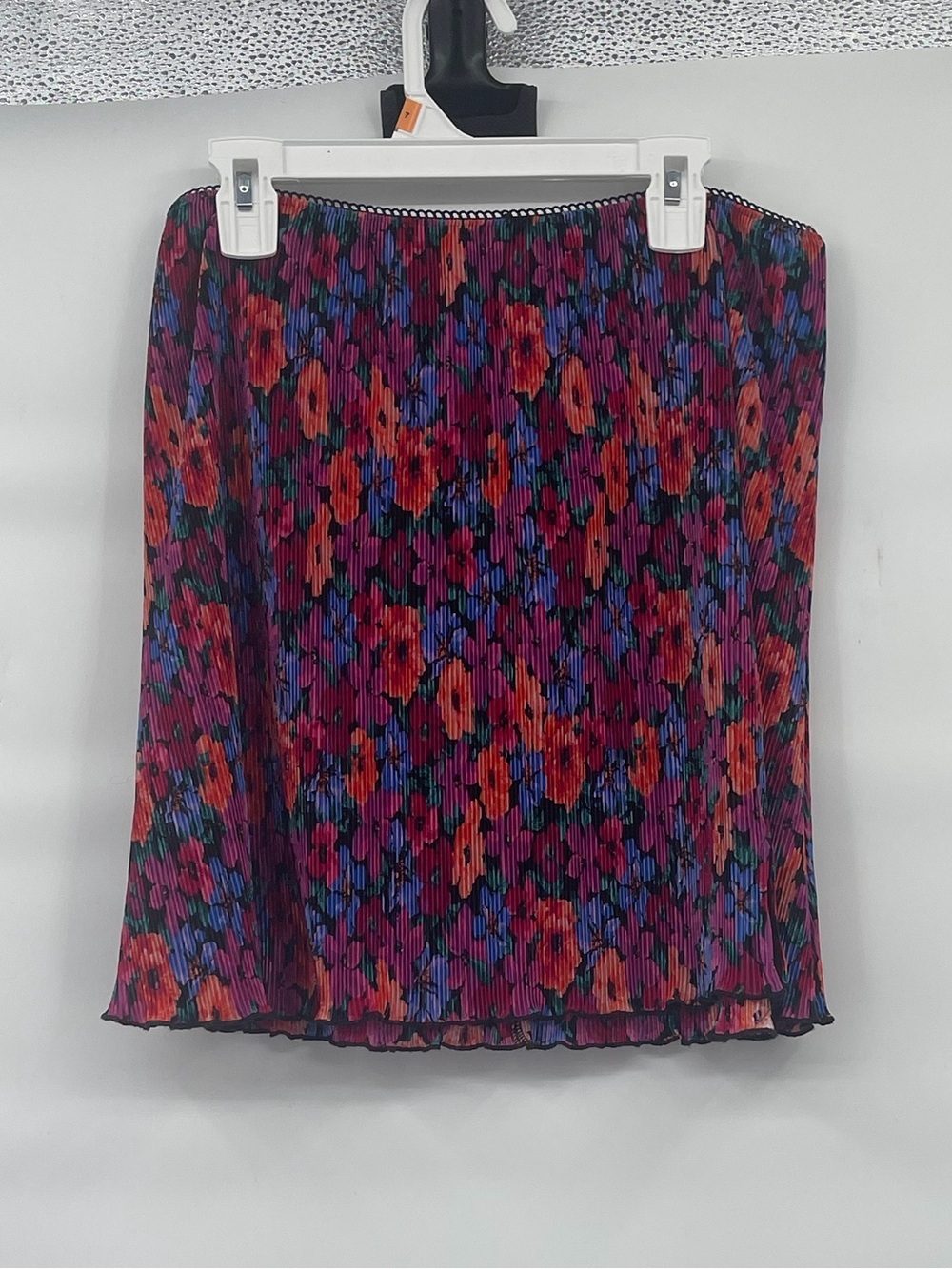 Wild fable crinkle pleat floral colorful mini skirt